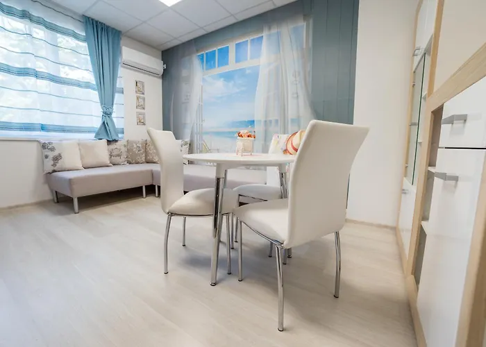 Tevi Apartment Warna