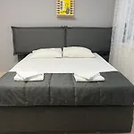 Апартамент теви Варна