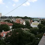 теви Апартамент Варна